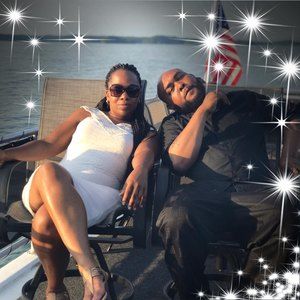 Meet your Posher, Shakeya